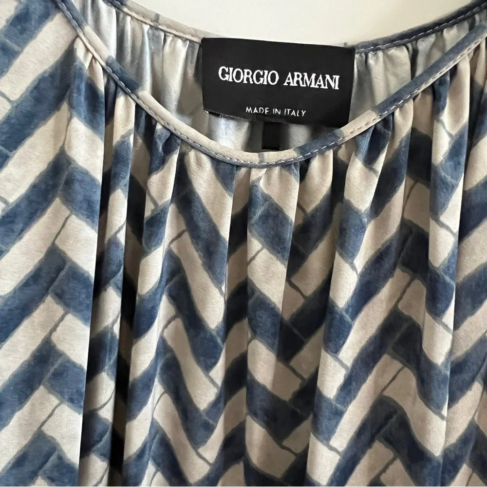 Giorgio Armani Satin Chevron Sleeveless Maxi Dress, size 42 IT/ 6 US - Picture 3 of 7